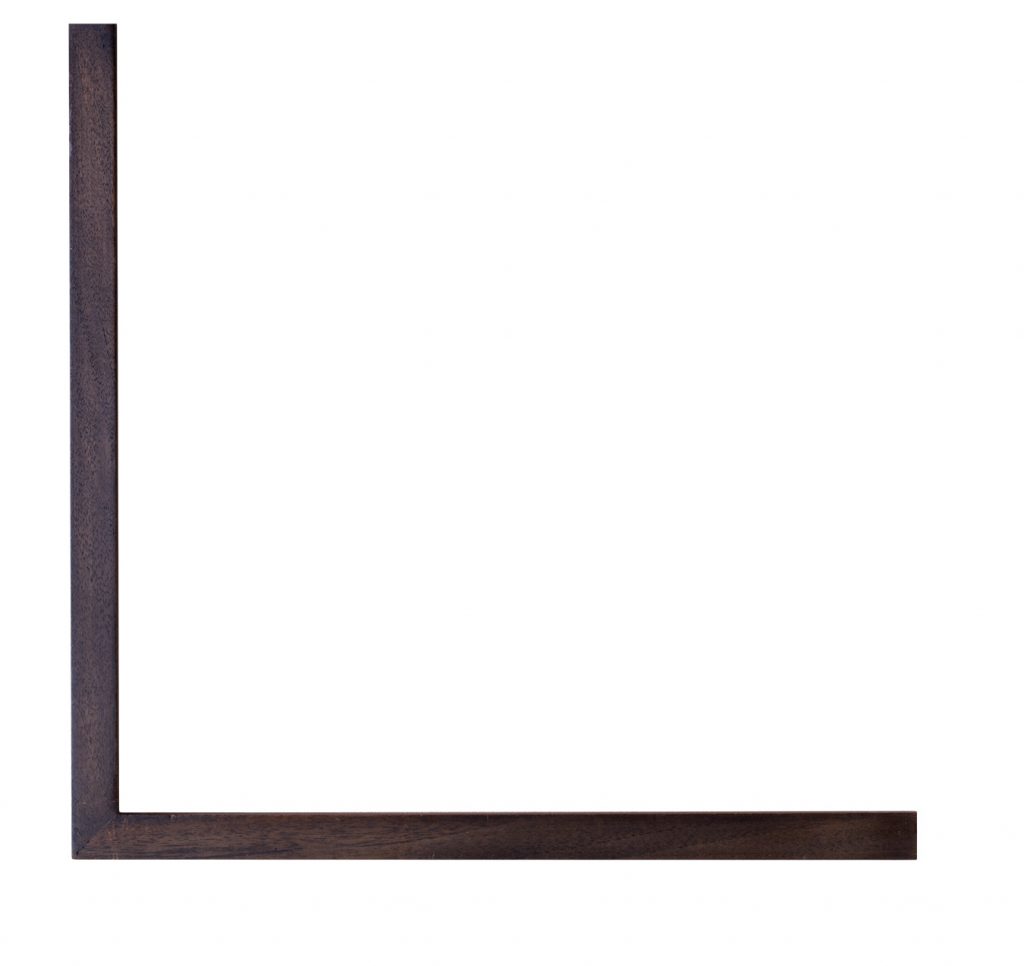 Cornice lineare in noce tinto. Cod. B1